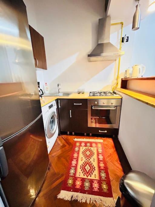 Apartamento Hidden Gem In The Old Town Timisoara Exterior foto