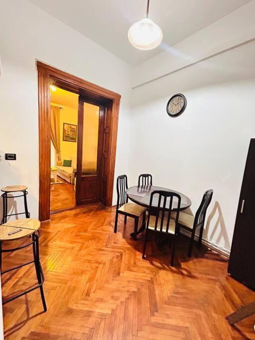 Apartamento Hidden Gem In The Old Town Timisoara Exterior foto
